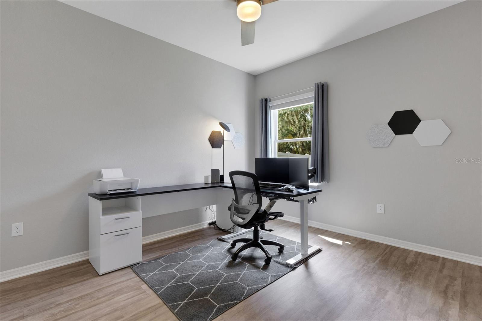 Image 39 of 55 For 149 St Thomas Drive