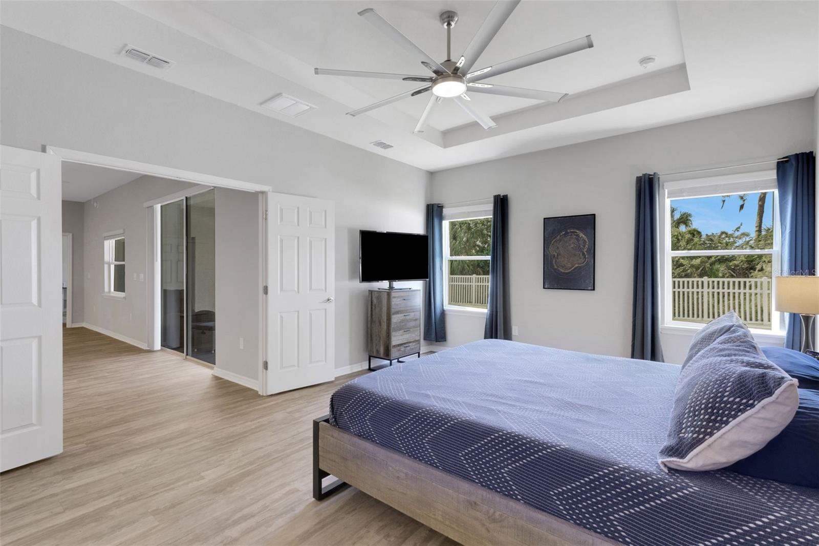 Image 4 of 55 For 149 St Thomas Drive