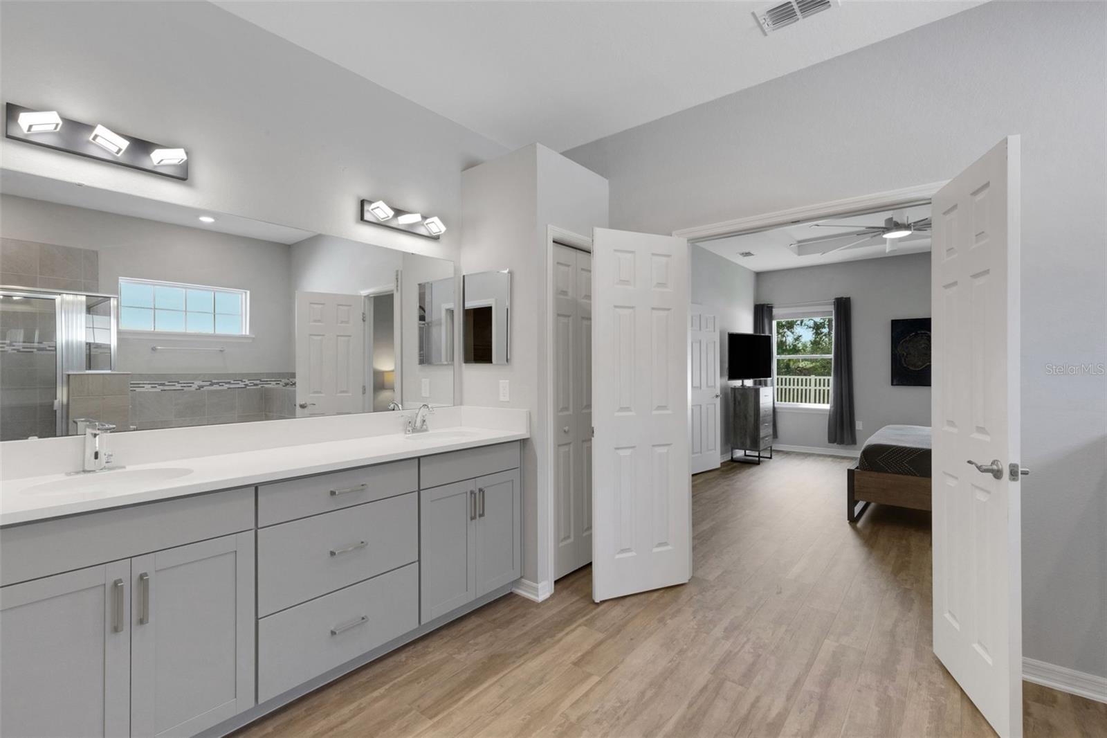 Image 7 of 55 For 149 St Thomas Drive