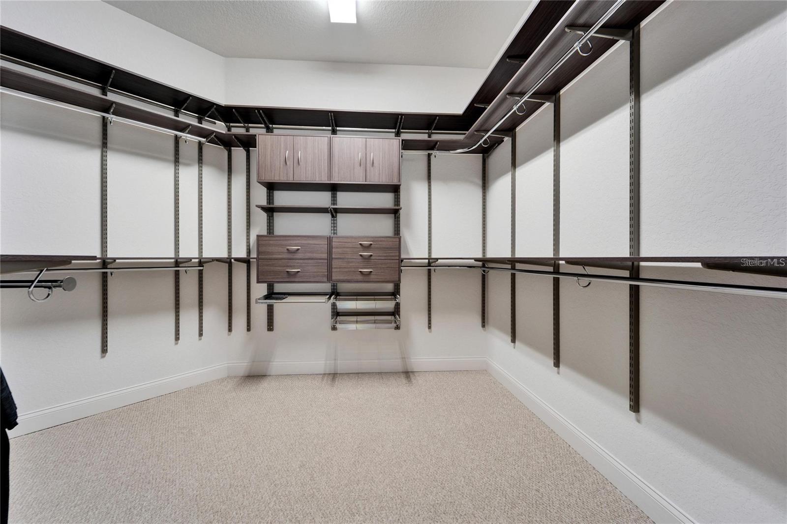 Image 36 of 68 For 1711 Laurel Glen Place