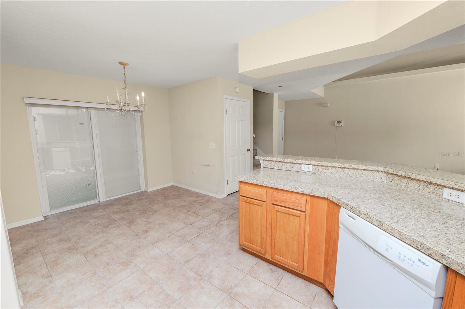 Image 11 of 34 For 222 Carpenters Way 60