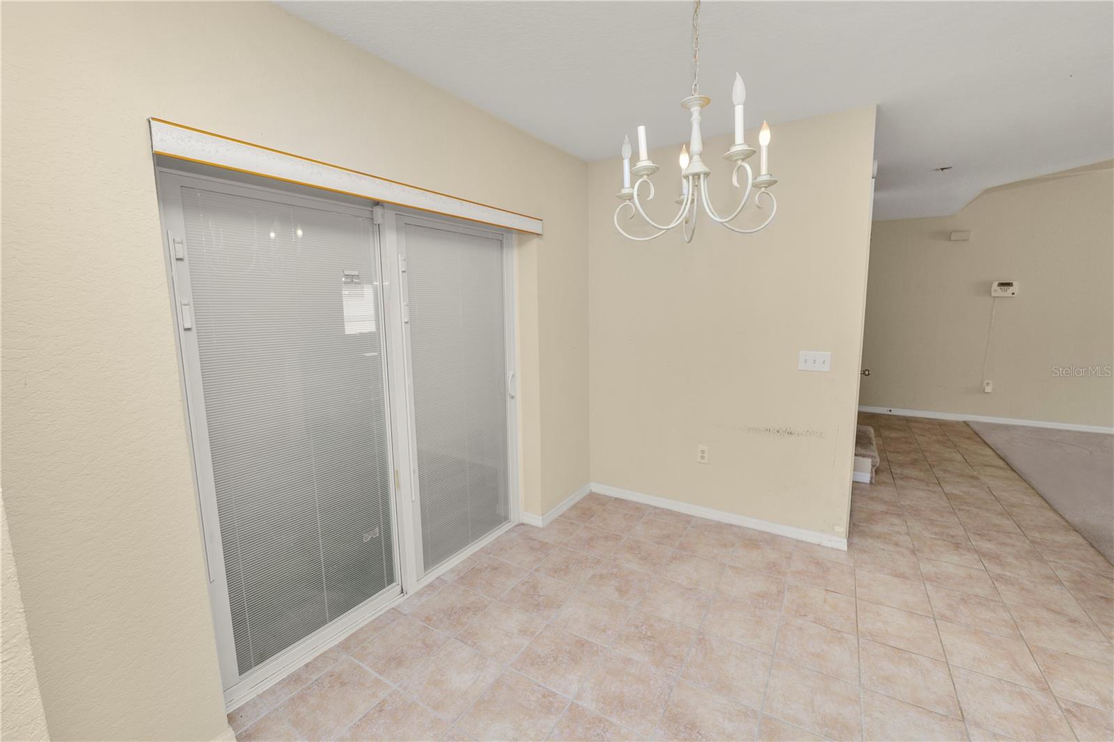 Image 13 of 34 For 222 Carpenters Way 60