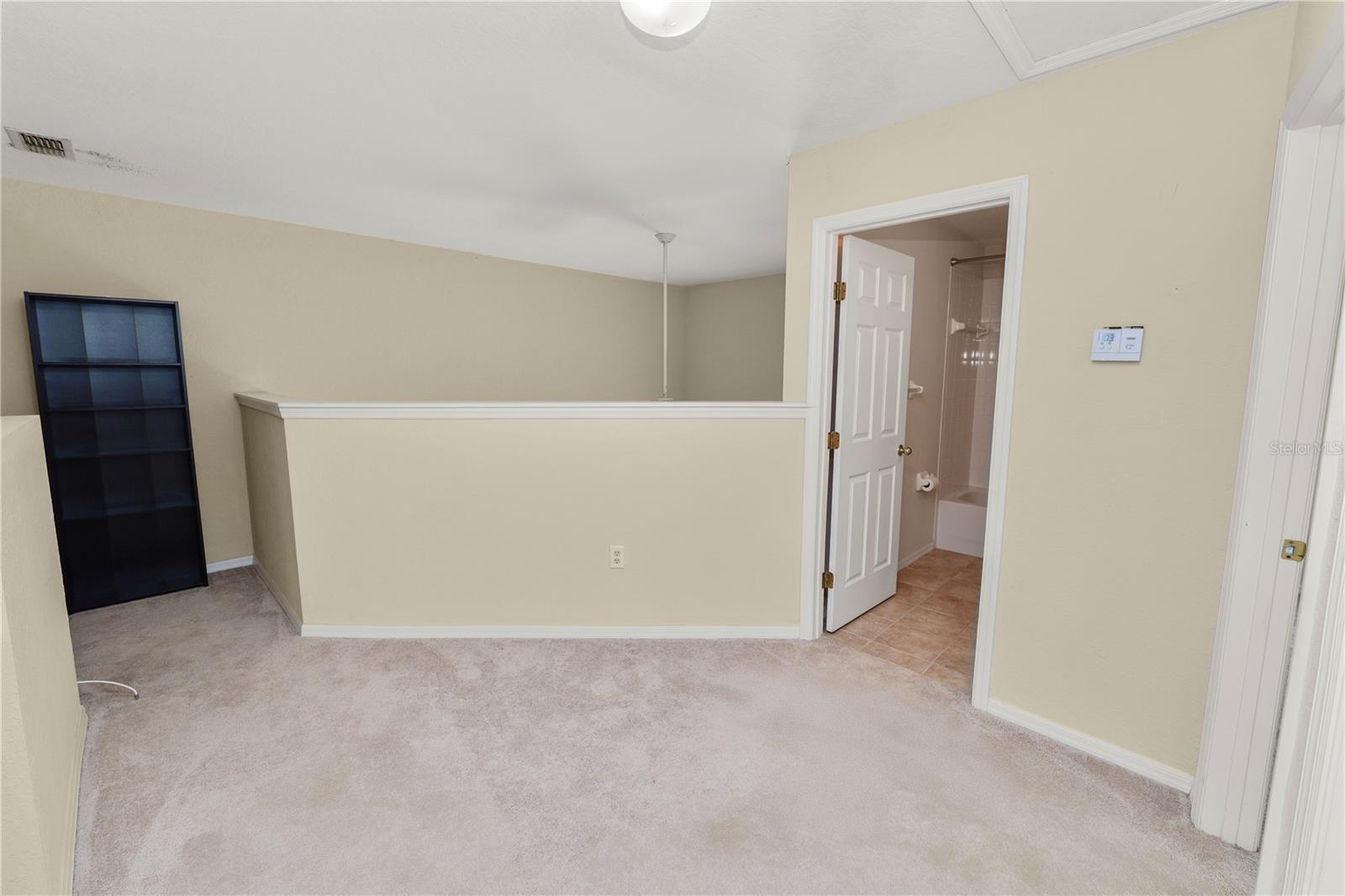 Image 21 of 34 For 222 Carpenters Way 60