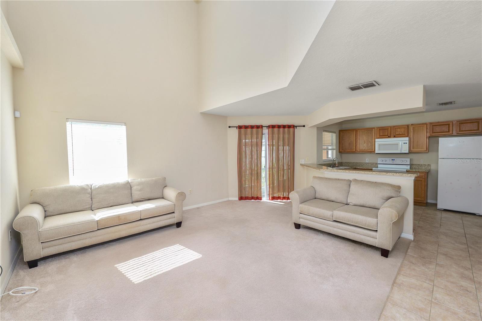 Image 5 of 34 For 222 Carpenters Way 60