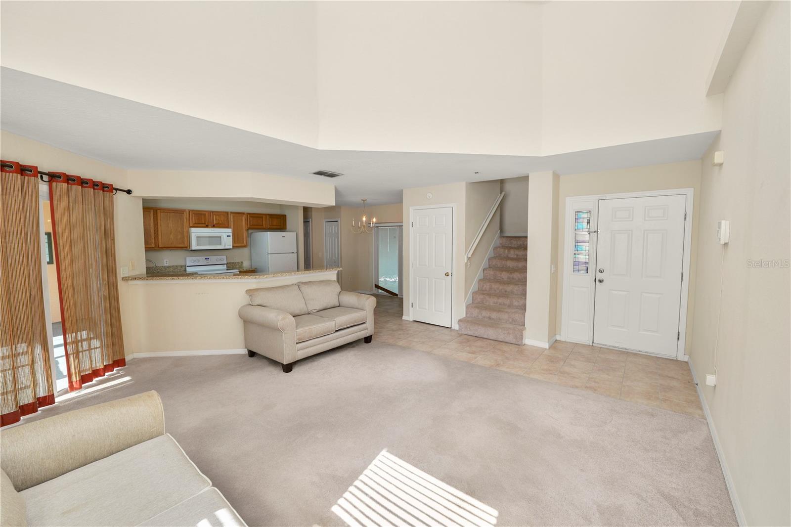 Image 6 of 34 For 222 Carpenters Way 60