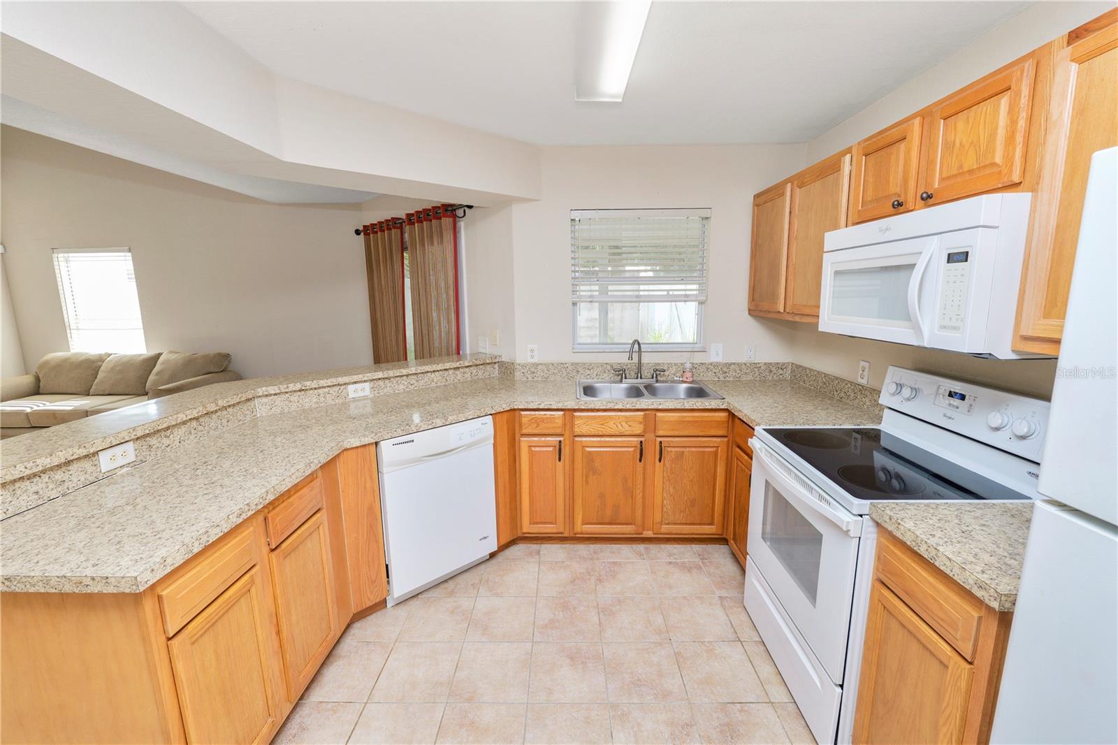 Image 9 of 34 For 222 Carpenters Way 60