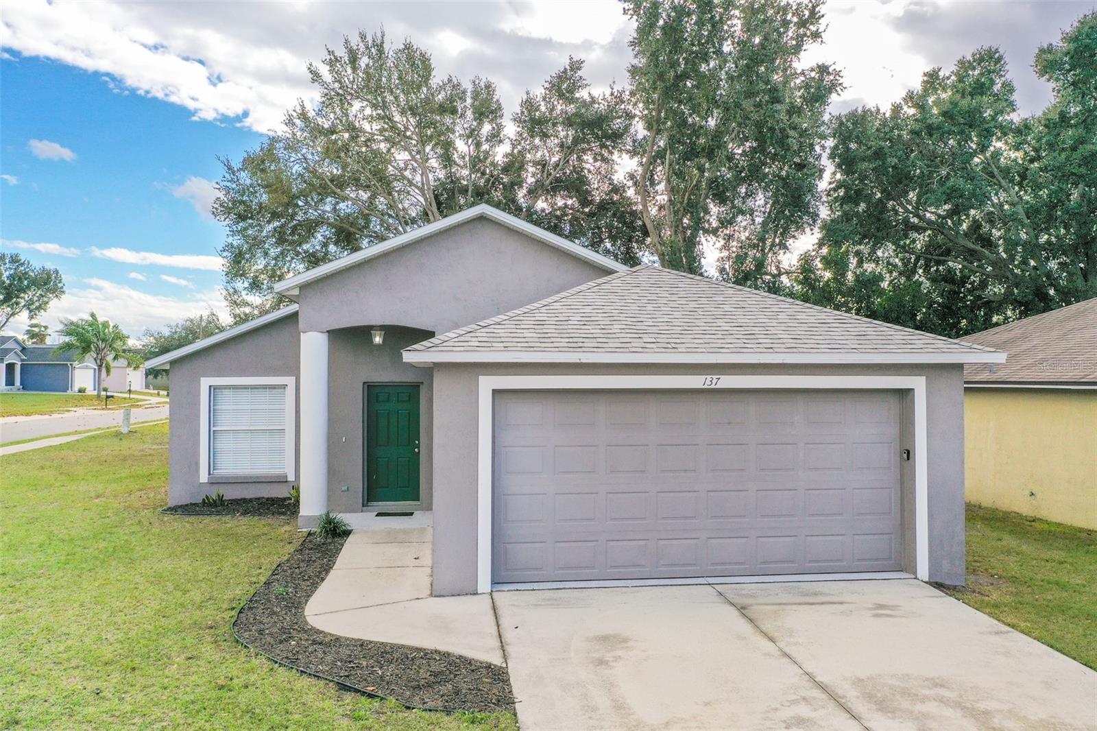 Image 15 of 20 For 137 Eagle Point Boulevard