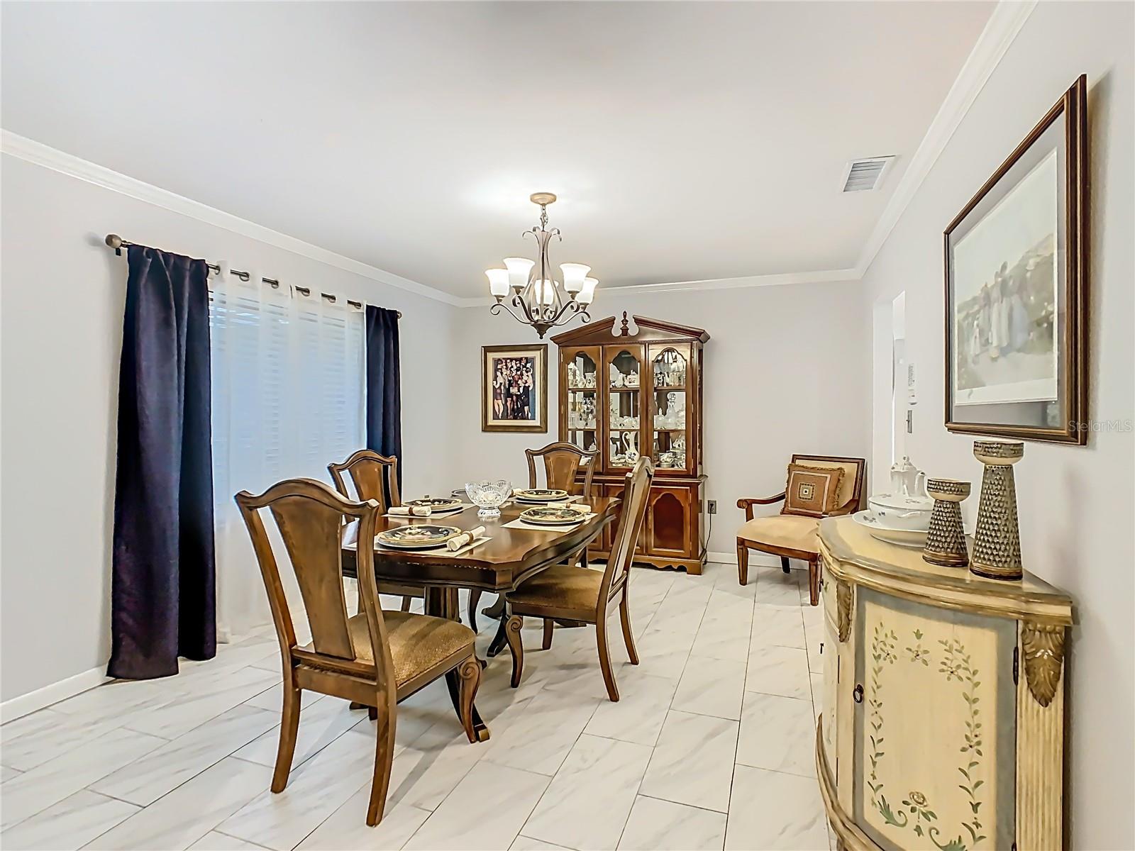 Image 13 of 69 For 3437 Oakview Drive