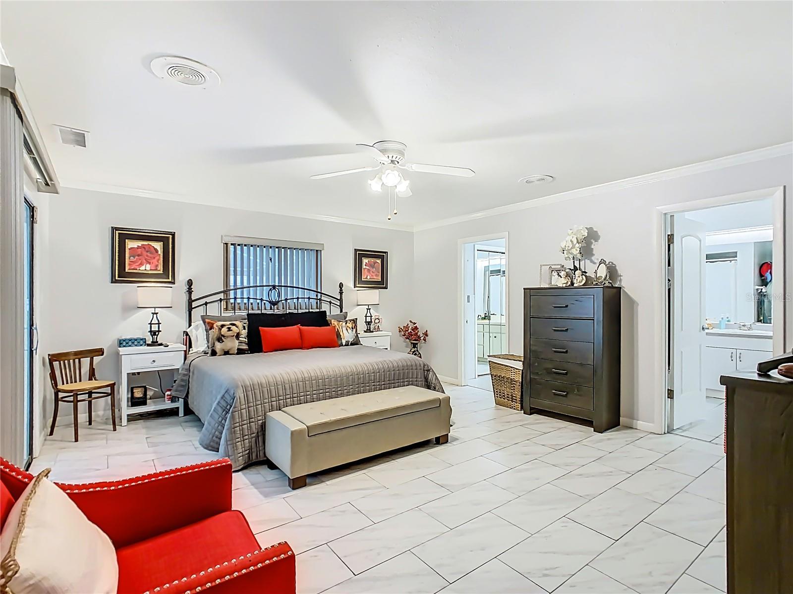 Image 25 of 69 For 3437 Oakview Drive