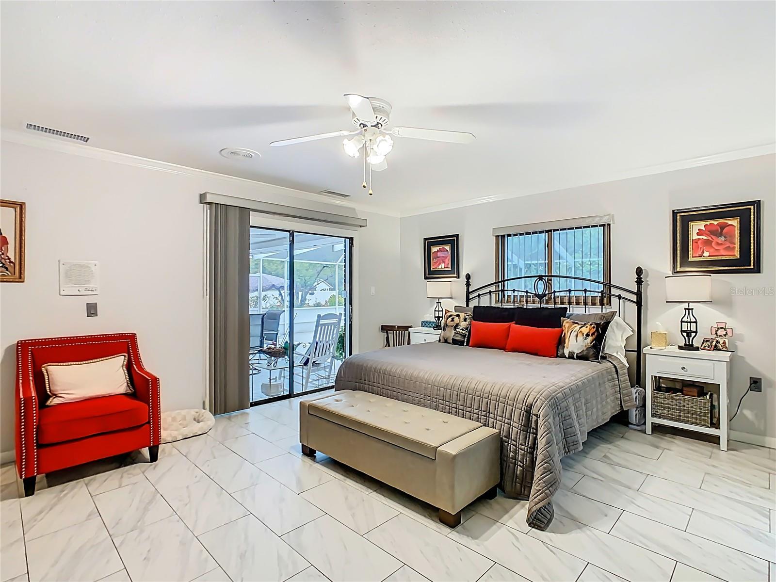 Image 26 of 69 For 3437 Oakview Drive