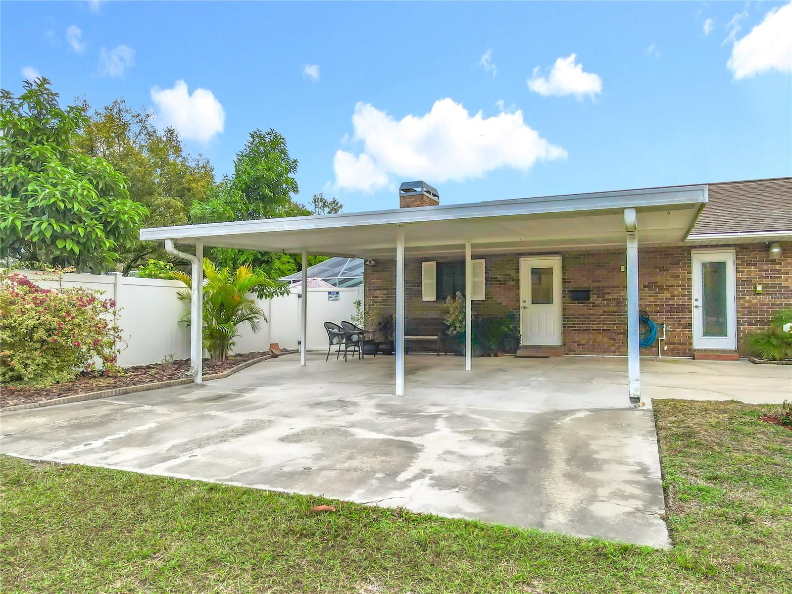 Image 39 of 69 For 3437 Oakview Drive