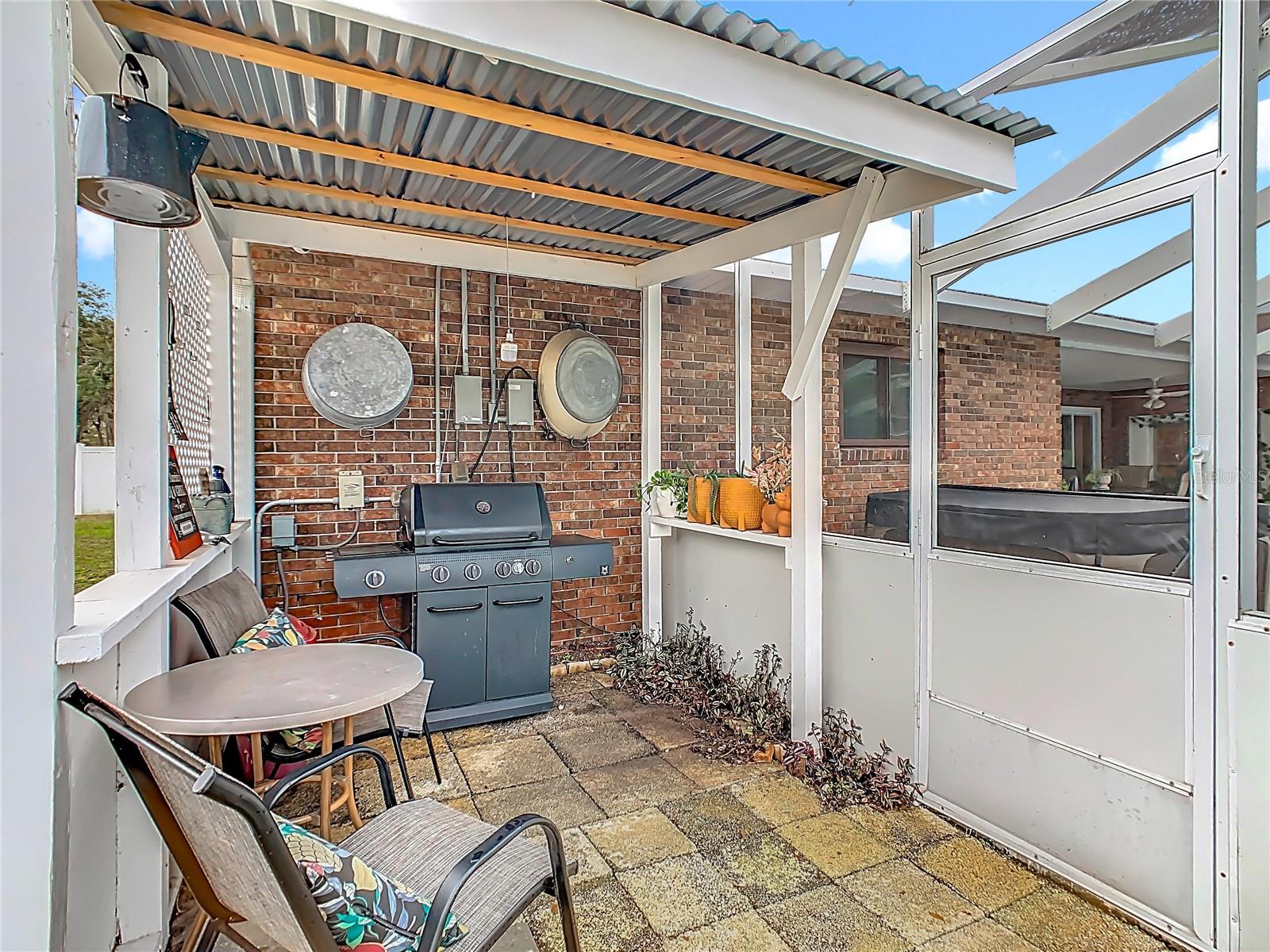 Image 56 of 69 For 3437 Oakview Drive