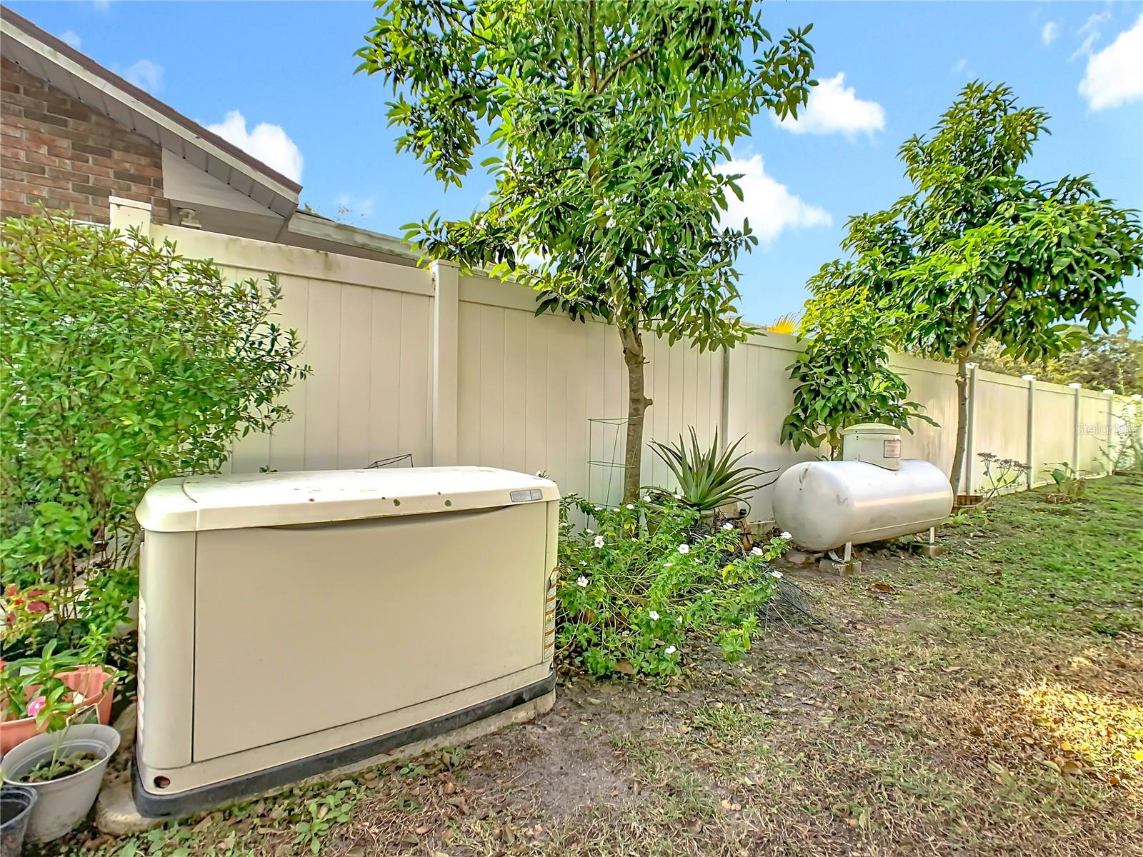 Image 59 of 69 For 3437 Oakview Drive