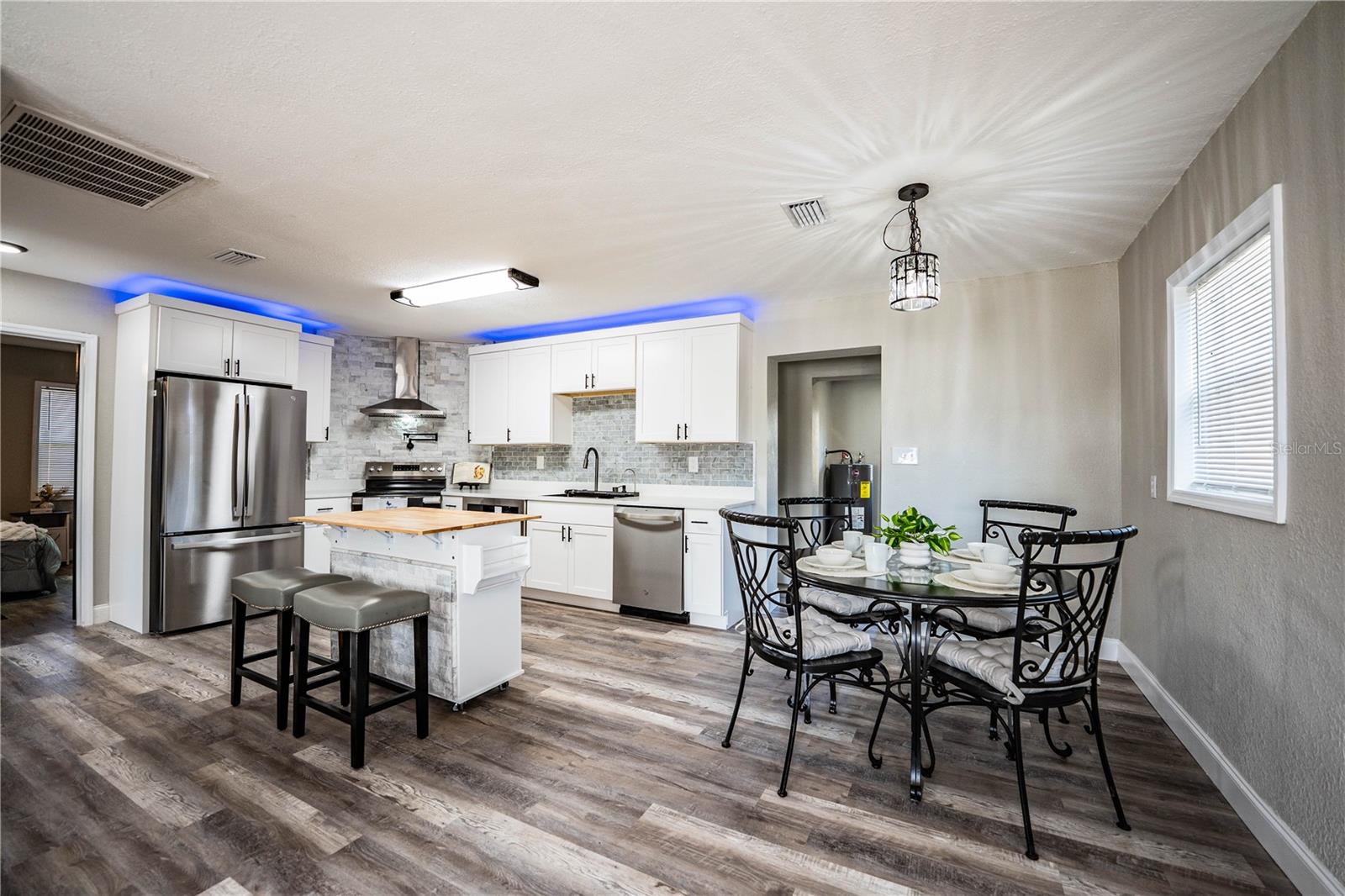 Image 13 of 43 For 115 Flamingo Drive