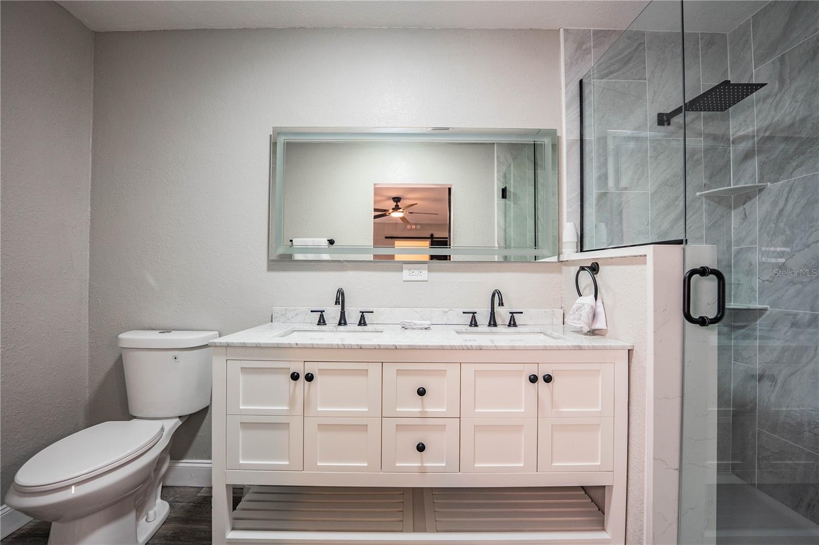 Image 22 of 43 For 115 Flamingo Drive