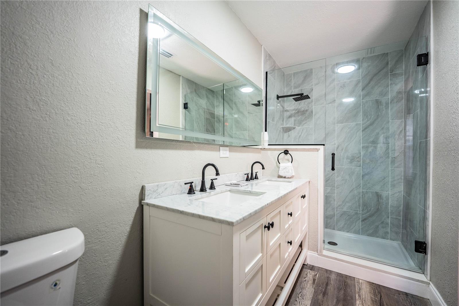 Image 23 of 43 For 115 Flamingo Drive