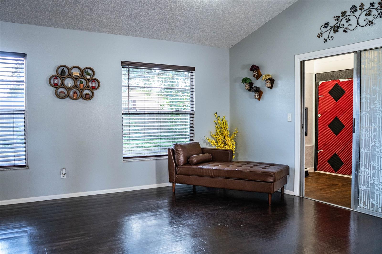 Image 15 of 60 For 3304 Fox Ridge Drive