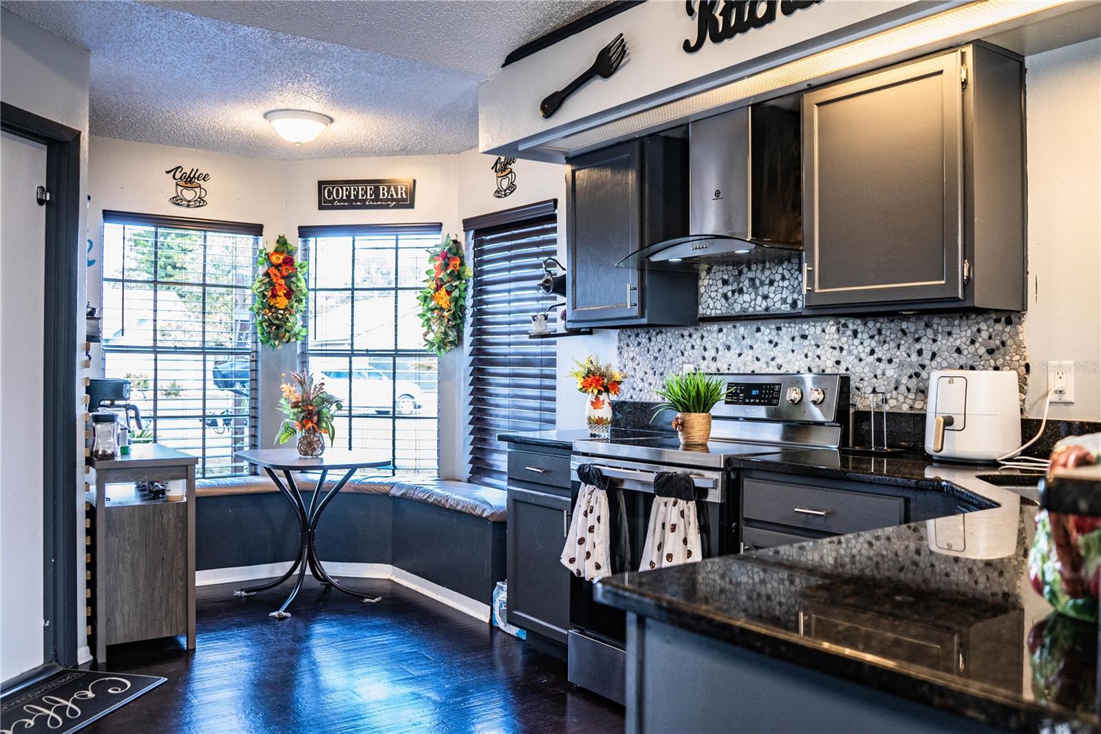 Image 20 of 60 For 3304 Fox Ridge Drive