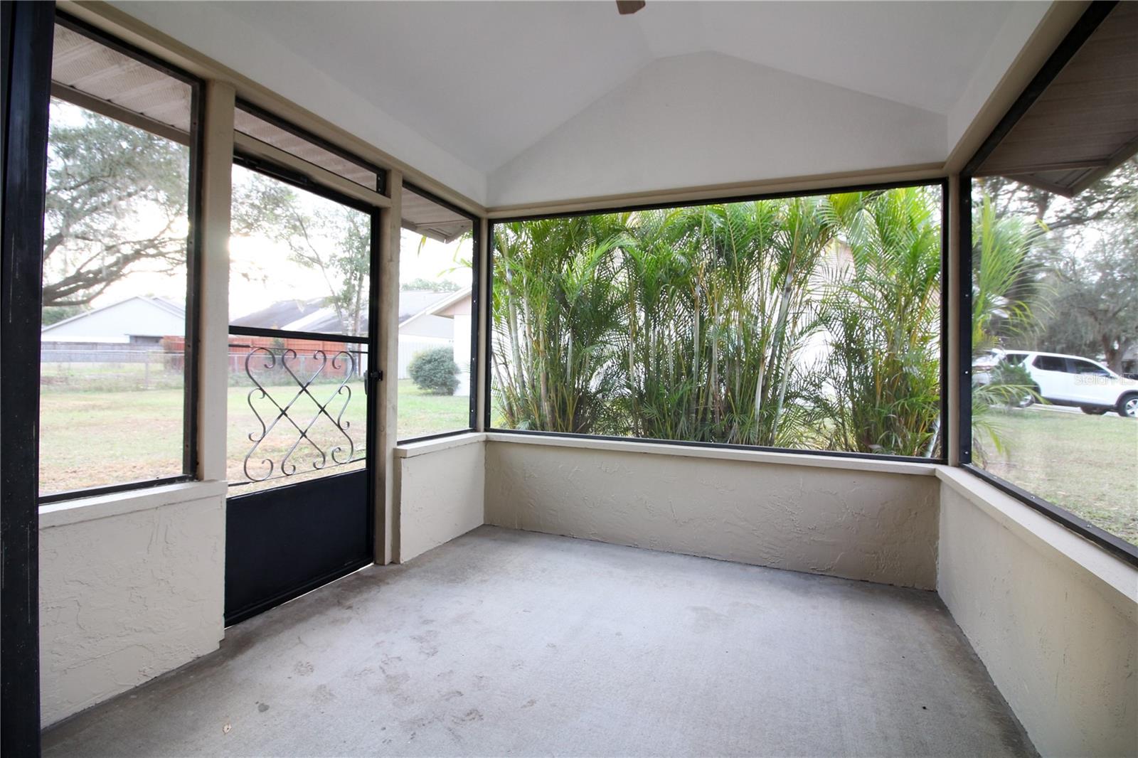 Image 17 of 18 For 5004 Fairfield Drive