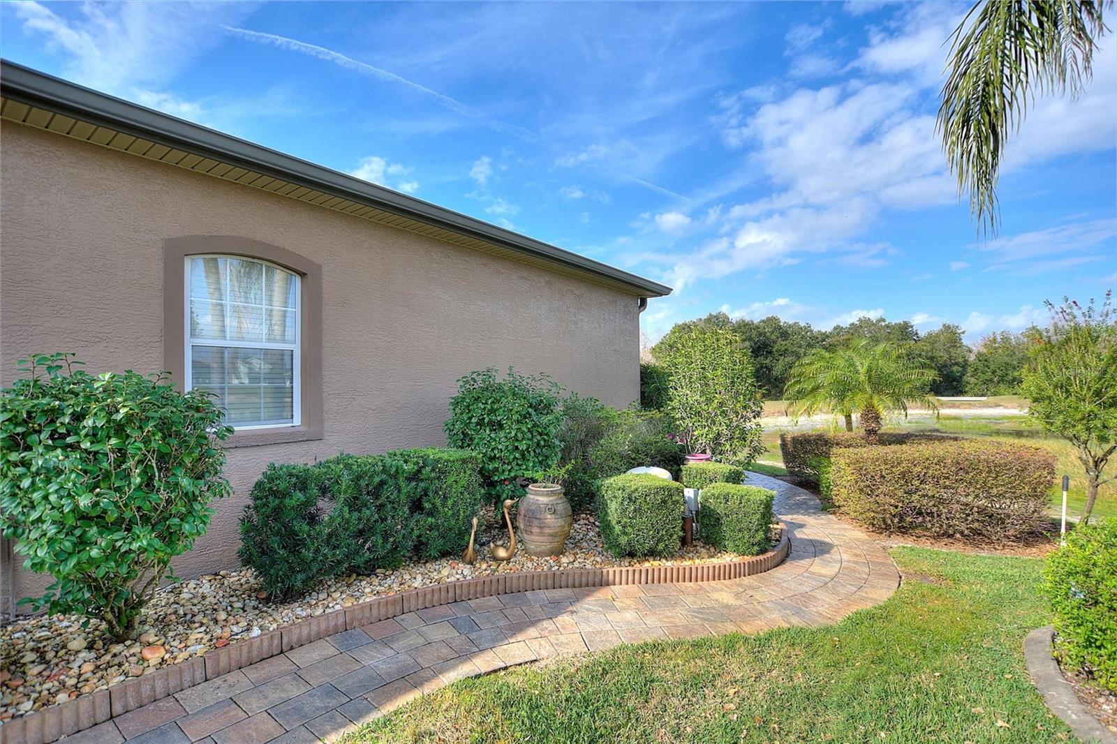 Image 12 of 38 For 370 Meandering Way