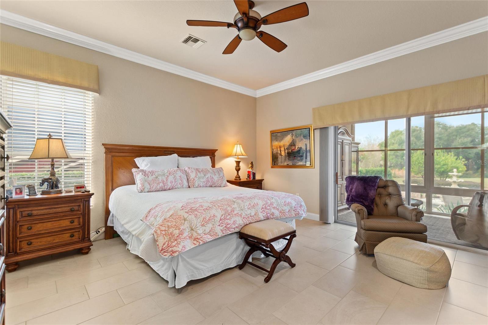 Image 23 of 38 For 370 Meandering Way