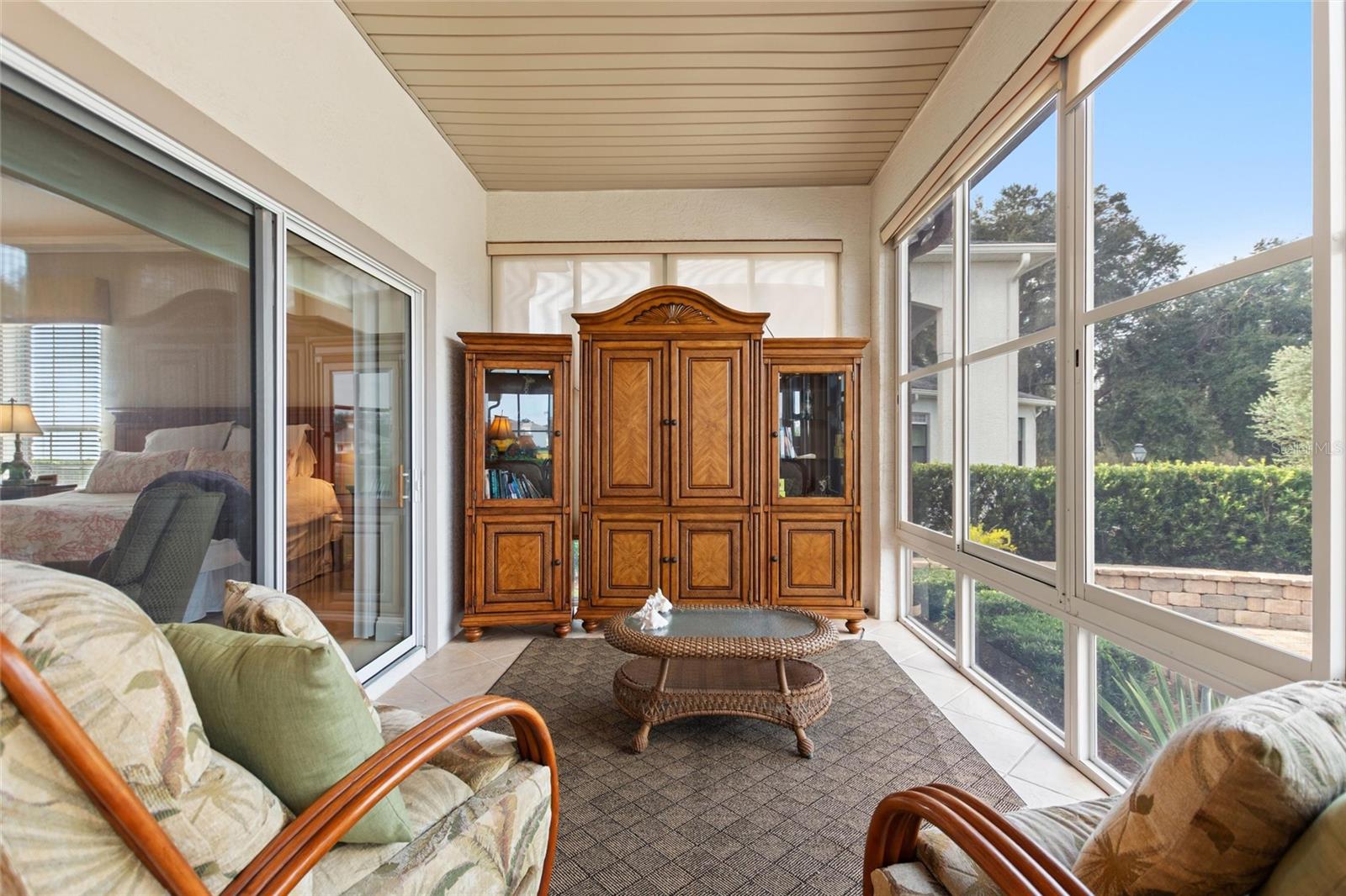 Image 34 of 38 For 370 Meandering Way