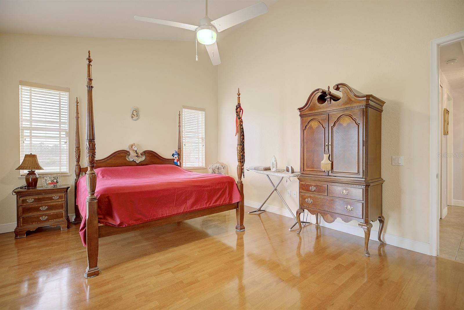 Image 19 of 42 For 194 Leisure Lane