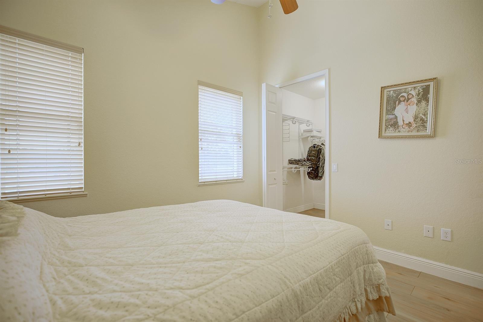 Image 24 of 42 For 194 Leisure Lane