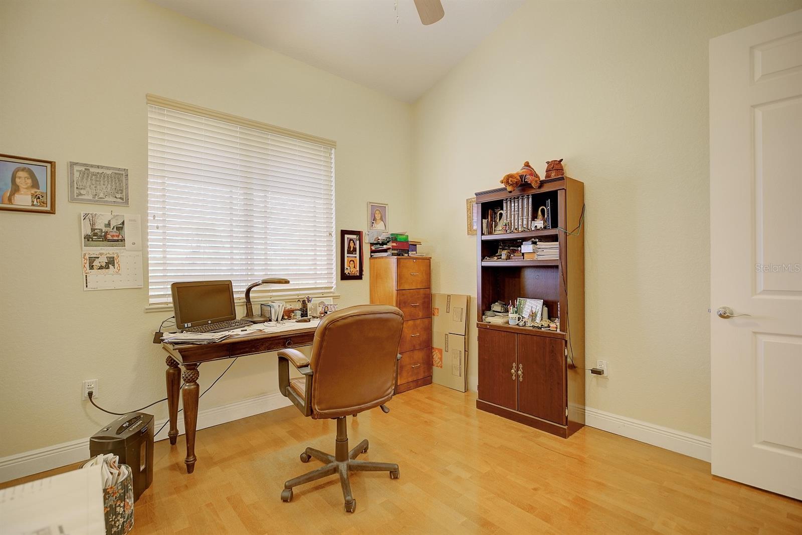 Image 26 of 42 For 194 Leisure Lane