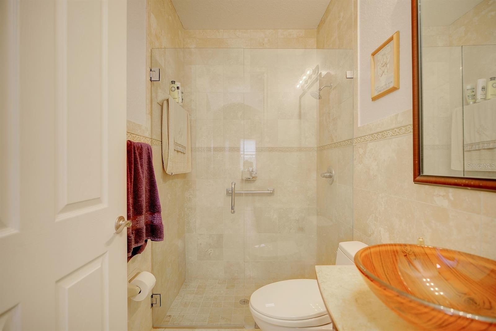 Image 8 of 42 For 194 Leisure Lane