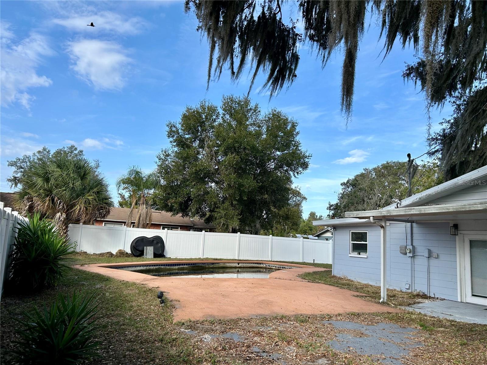 Image 15 of 44 For 5009 Poplar Avenue