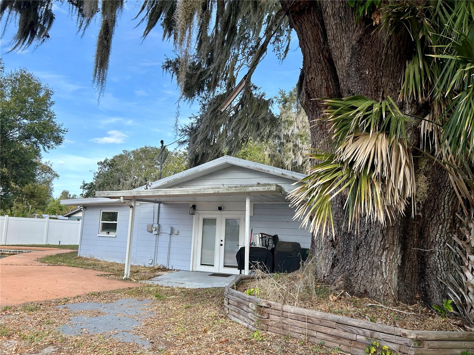 Image 16 of 44 For 5009 Poplar Avenue