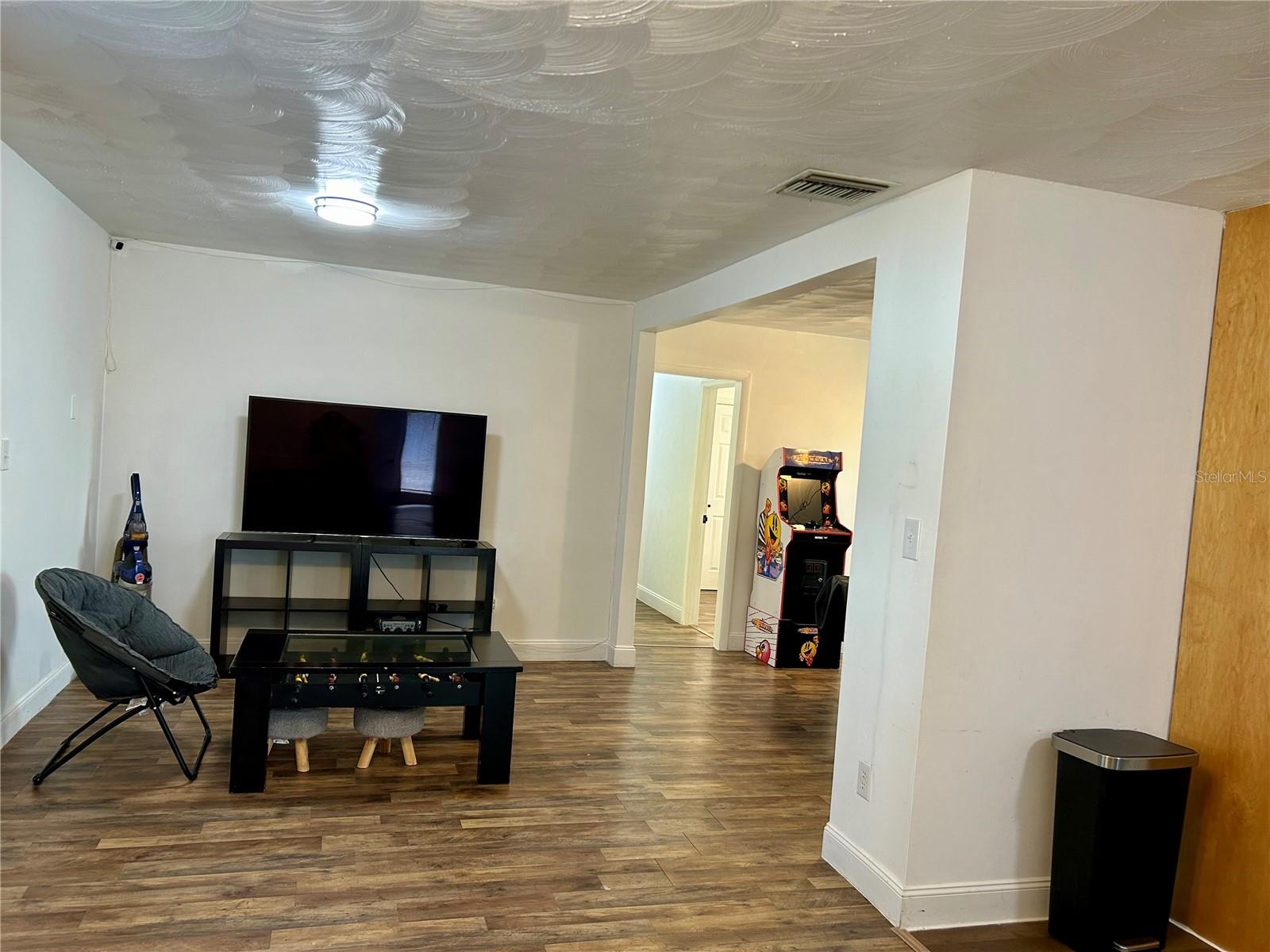 Image 37 of 44 For 5009 Poplar Avenue