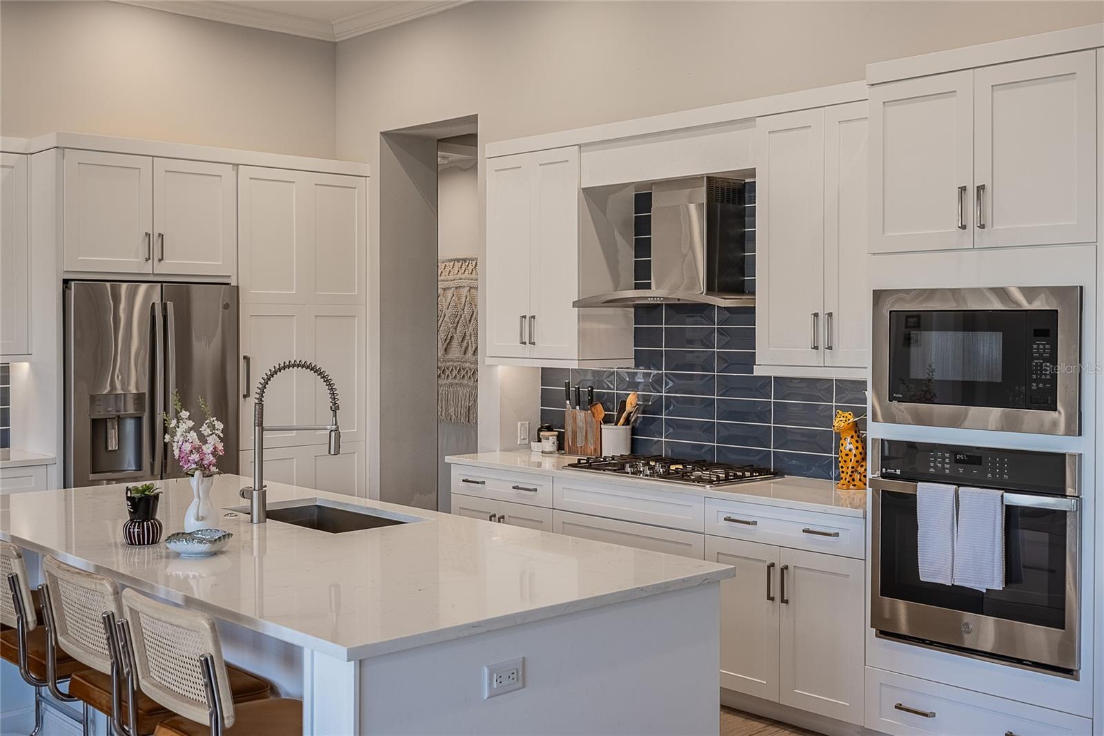 Image 12 of 57 For 1957 Grasslands Boulevard