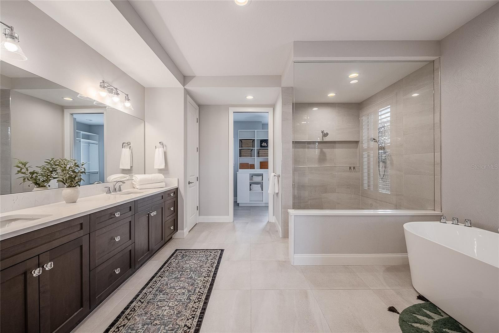 Image 24 of 57 For 1957 Grasslands Boulevard