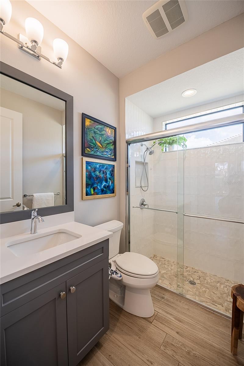 Image 36 of 57 For 1957 Grasslands Boulevard