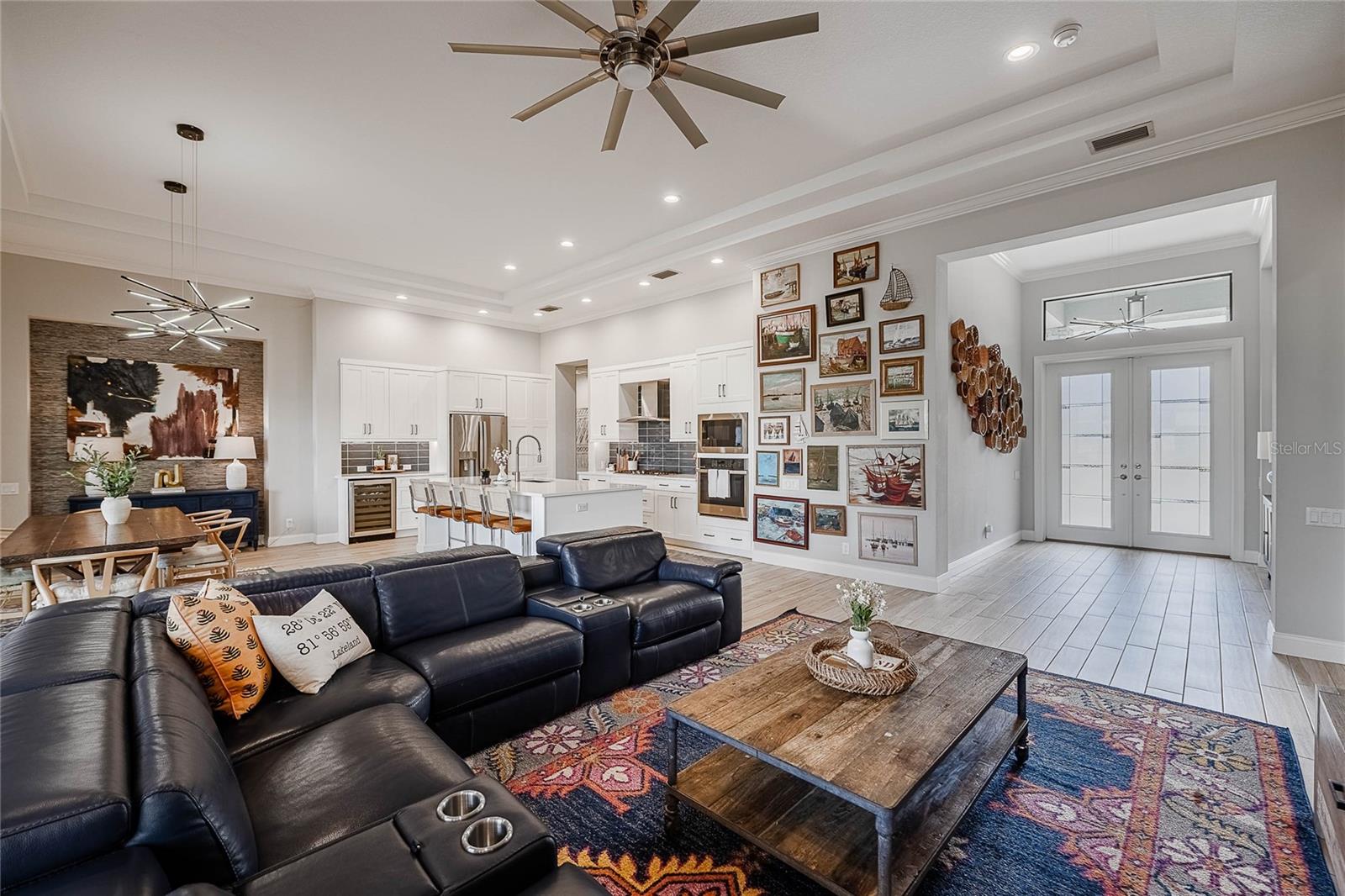 Image 4 of 57 For 1957 Grasslands Boulevard