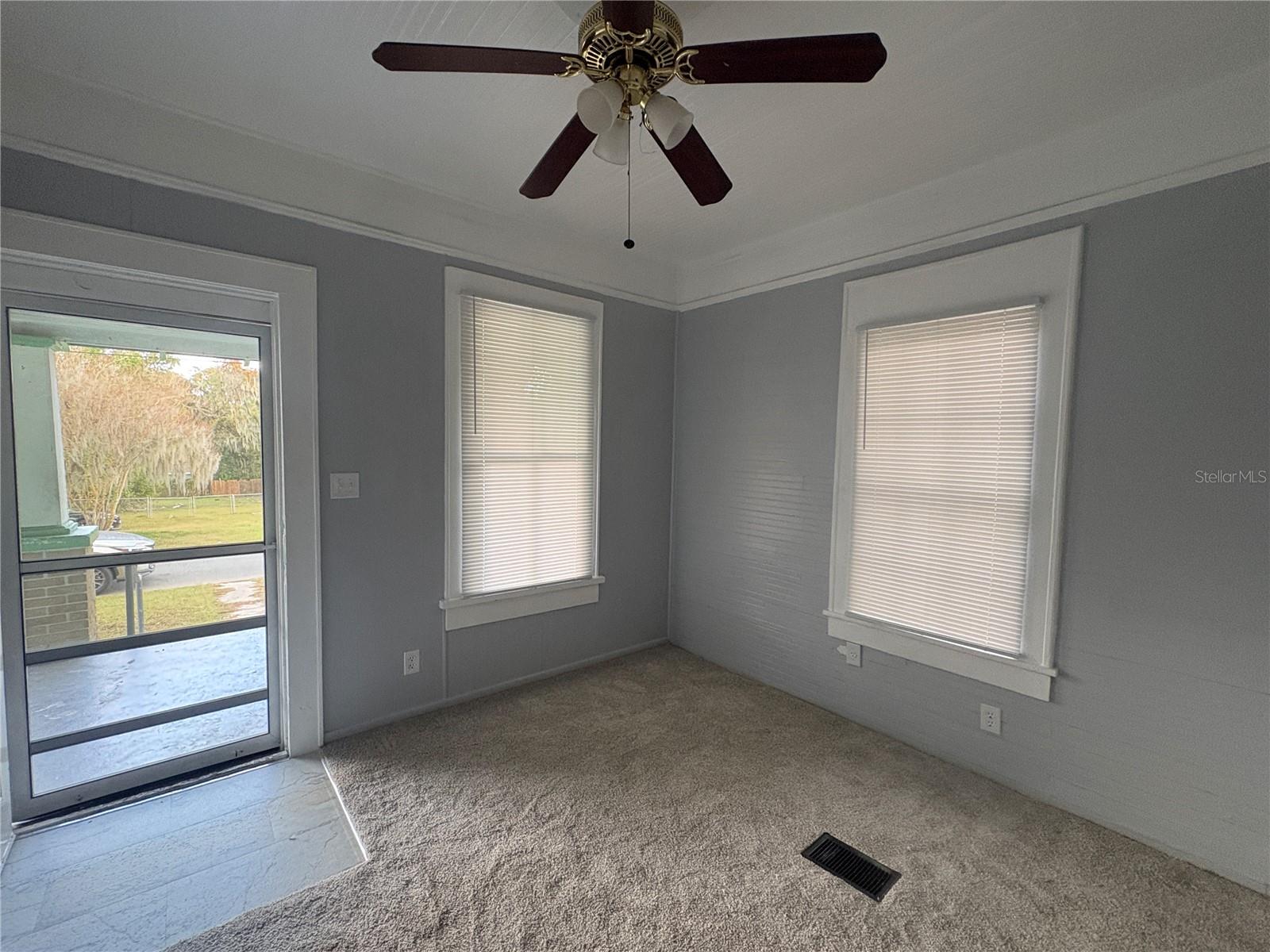 Image 2 of 8 For 1122 Gilmore Avenue