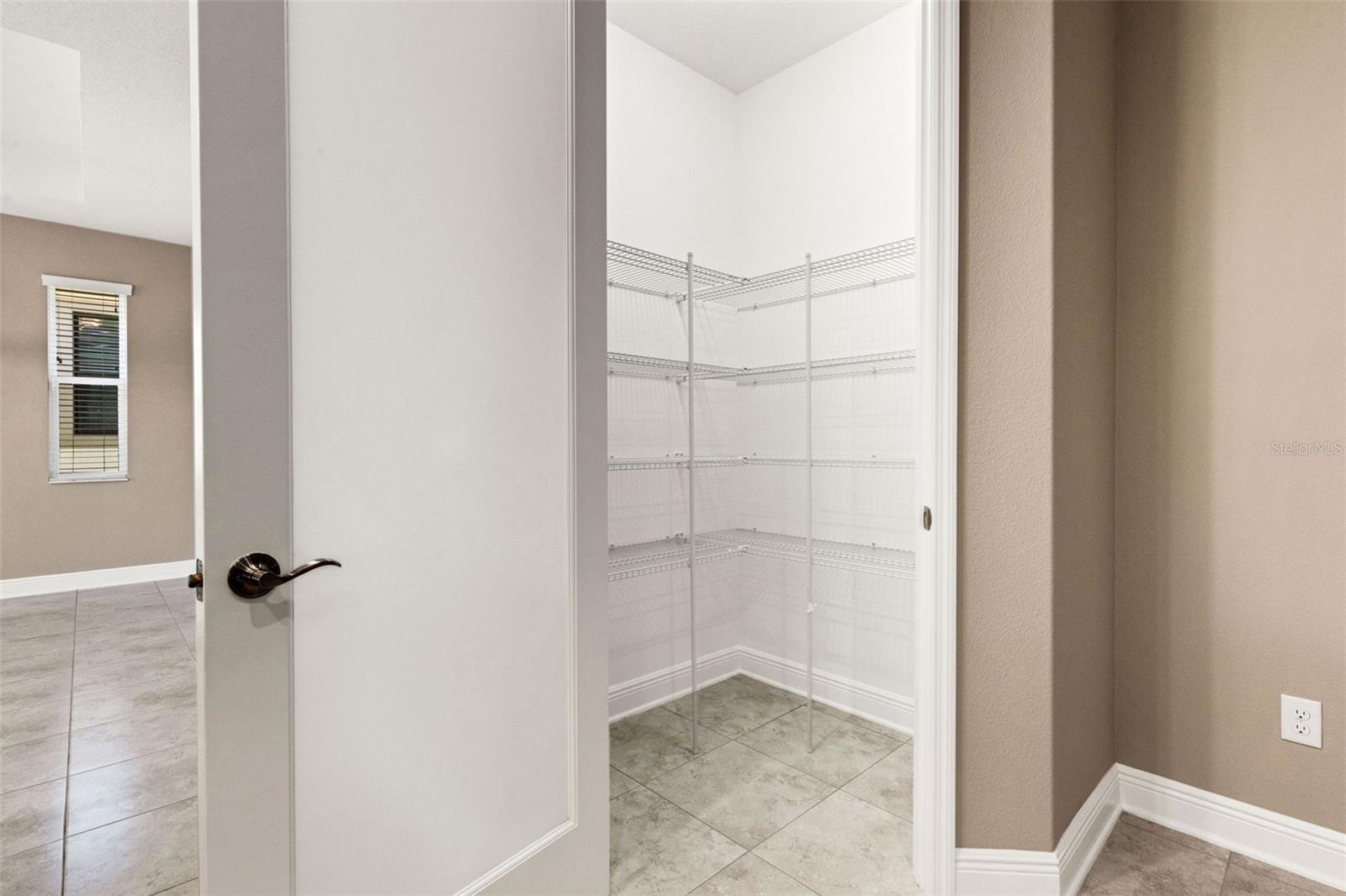 Image 16 of 68 For 4030 Solamor Street