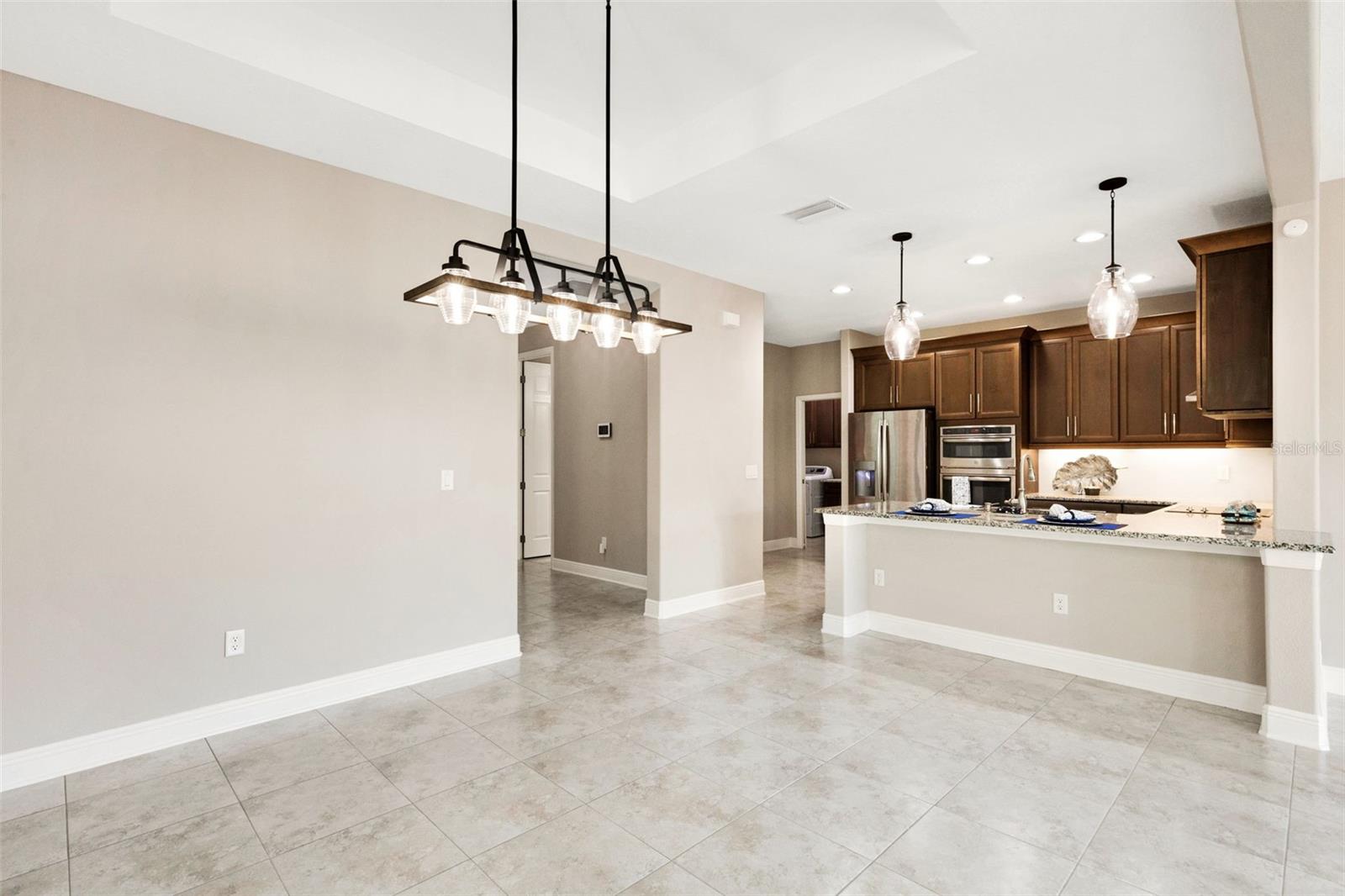 Image 19 of 68 For 4030 Solamor Street