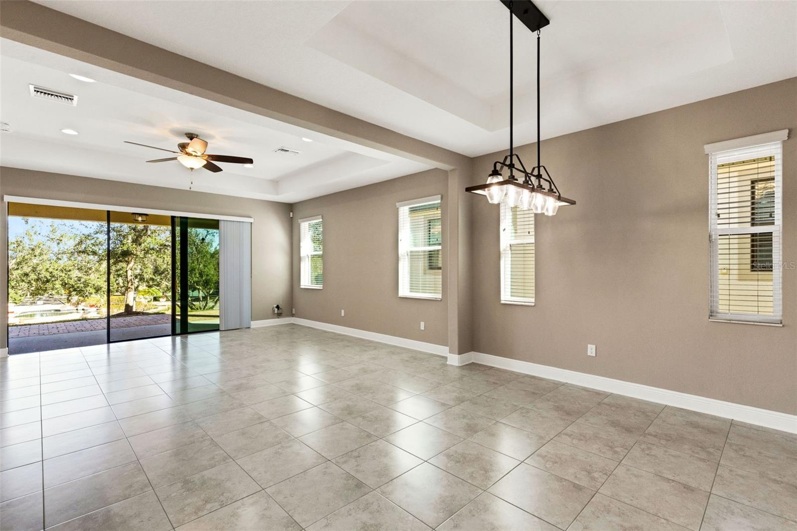 Image 8 of 68 For 4030 Solamor Street