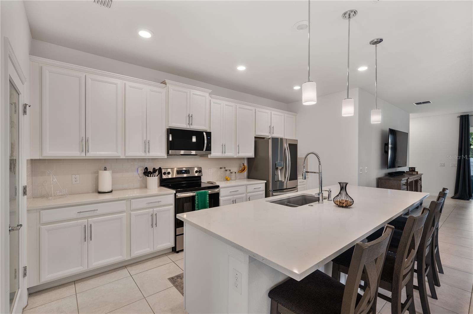 Image 10 of 51 For 2887 Parkfield Road