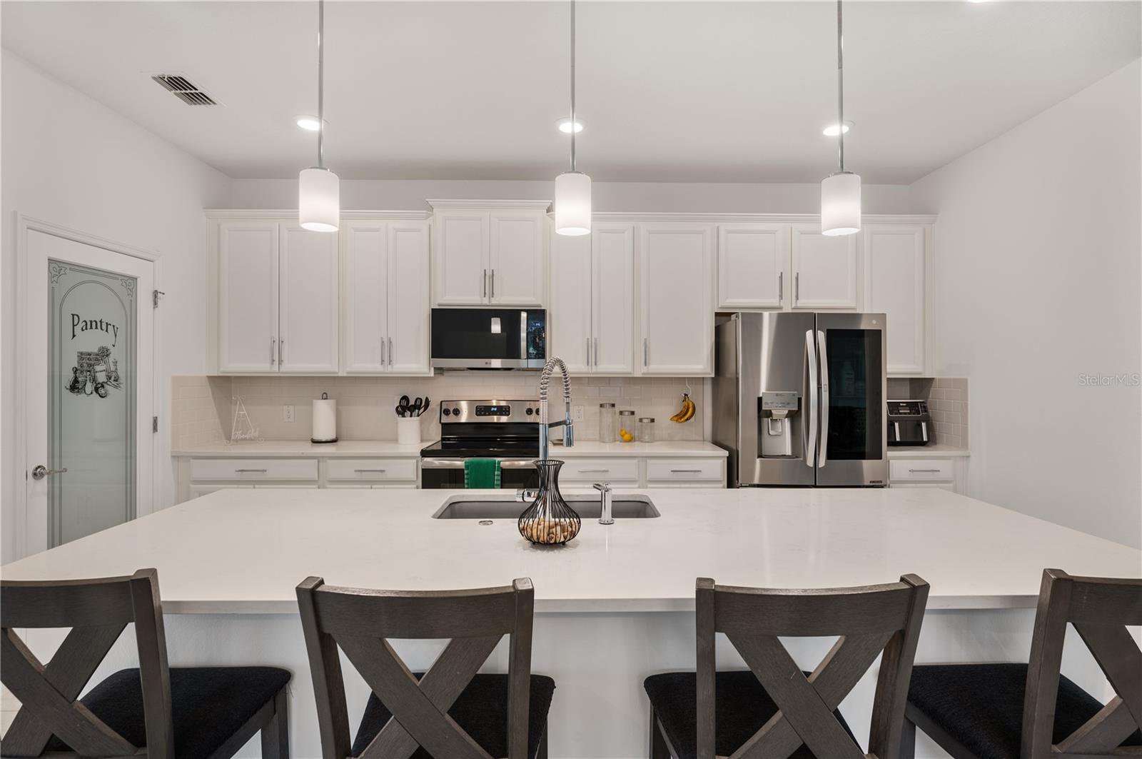 Image 13 of 51 For 2887 Parkfield Road