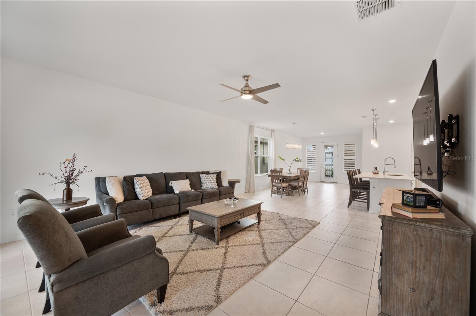 Image 19 of 51 For 2887 Parkfield Road