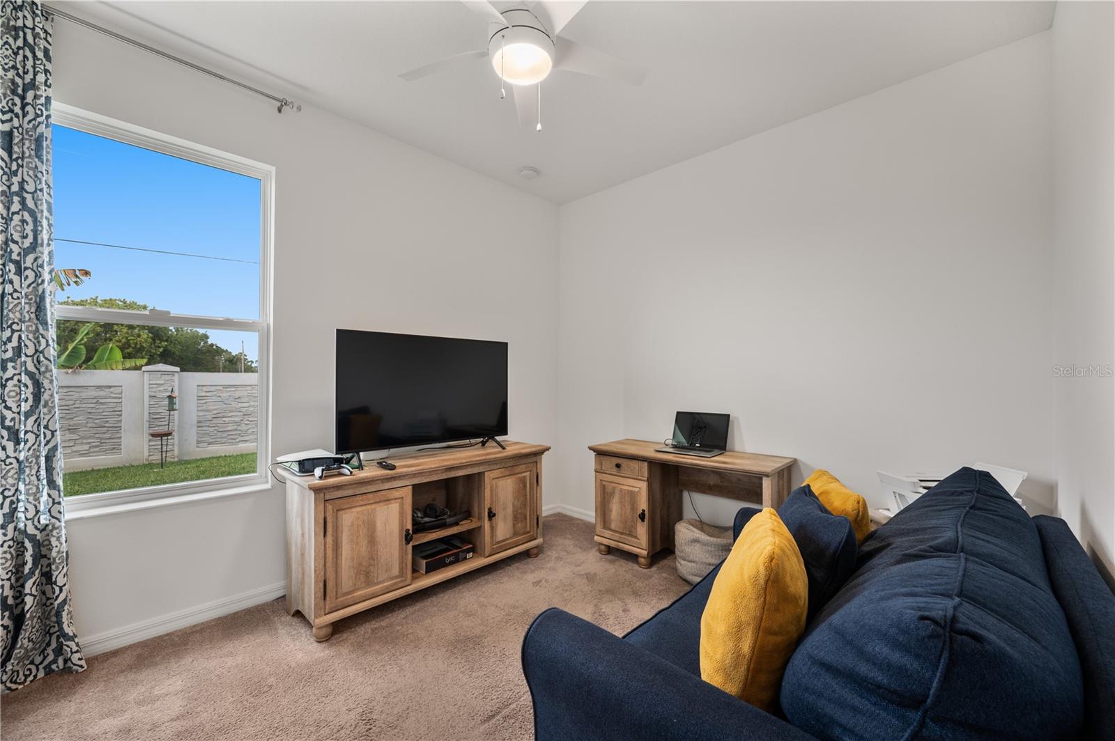 Image 27 of 51 For 2887 Parkfield Road