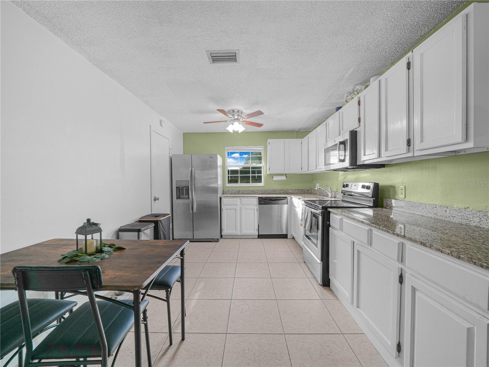 Image 11 of 23 For 525 Conway Road 100