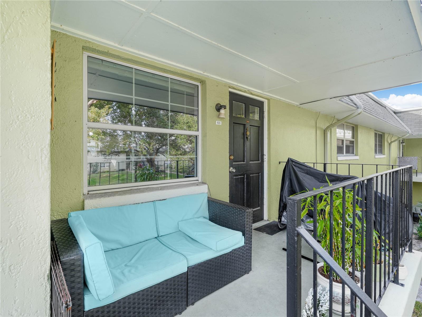 Image 18 of 23 For 525 Conway Road 100