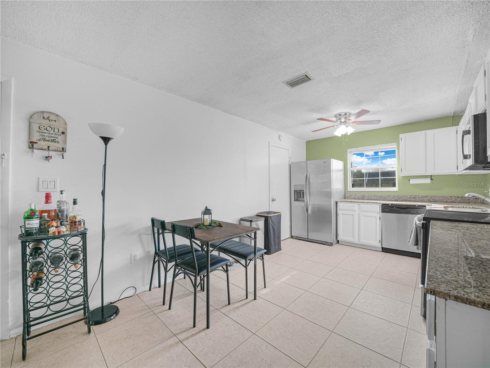 Image 9 of 23 For 525 Conway Road 100