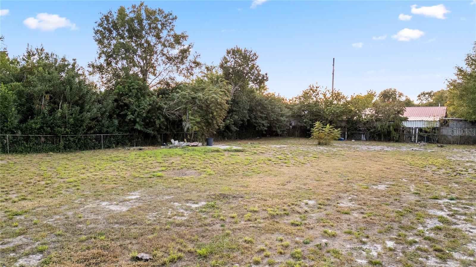 Image 13 of 13 For 520 Poinsettia Road