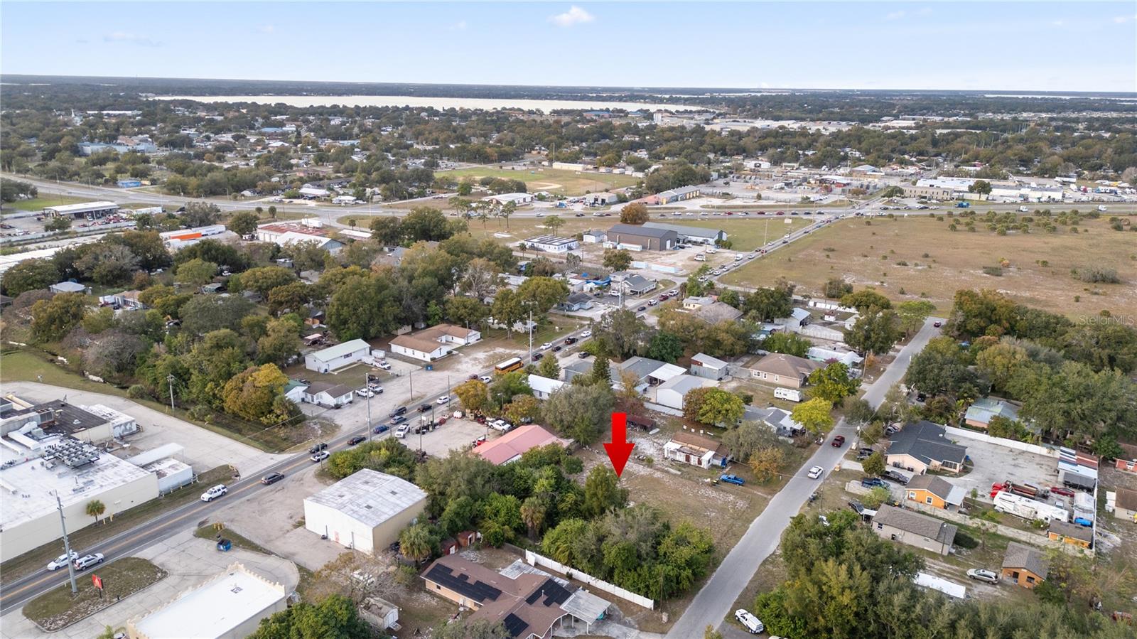 Image 6 of 13 For 520 Poinsettia Road